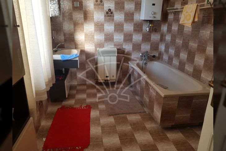 Vila, Prodaja, Rijeka, Istok Vila, Prodaja, Rijeka, Istok