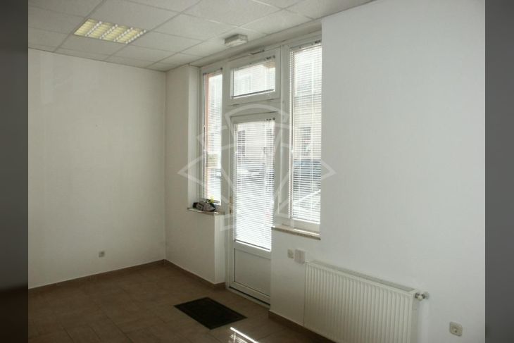 Ured, Najam, Rijeka, Sjever Ured, Najam, Rijeka, Sjever
