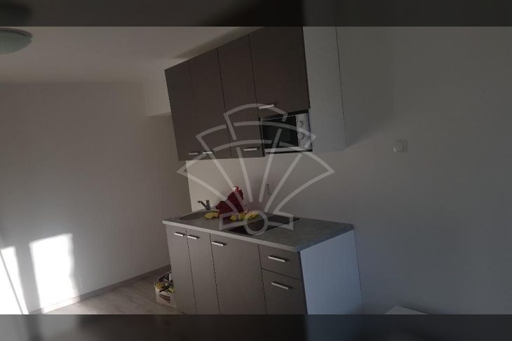 Stan u zgradi, Najam, Rijeka, Istok Stan u zgradi, Najam, Rijeka, Istok
