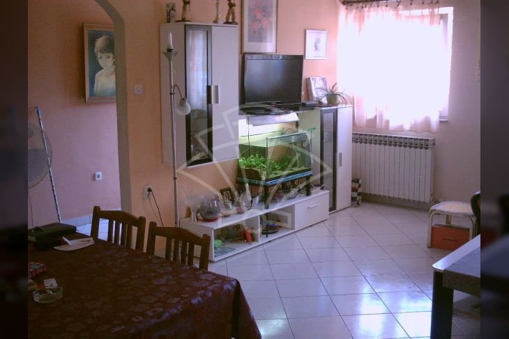 Samostojeća, Prodaja, Klana, Škalnica Samostojeća, Prodaja, Klana, Škalnica