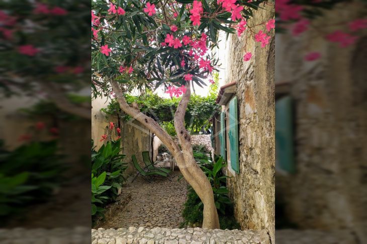 Kamena kuća, Prodaja, Mali Lošinj, Unije Kamena kuća, Prodaja, Mali Lošinj, Unije