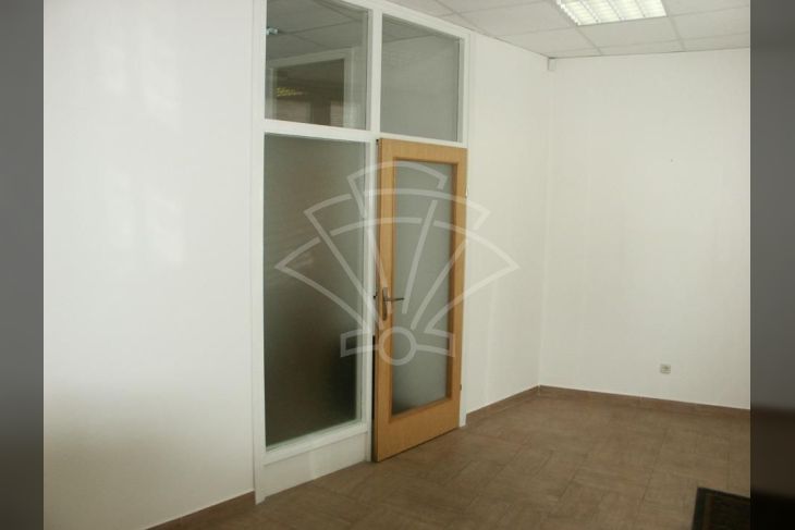 Ured, Najam, Rijeka, Sjever Ured, Najam, Rijeka, Sjever