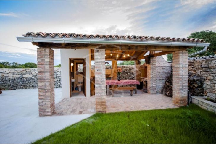 Samostojeća kuća, Prodaja, Bale, Krmed Samostojeća kuća, Prodaja, Bale, Krmed