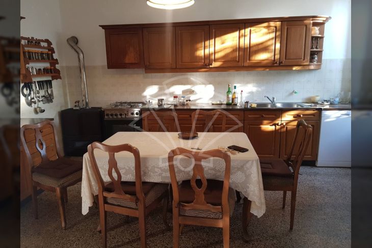 Vila, Prodaja, Rijeka, Istok Vila, Prodaja, Rijeka, Istok