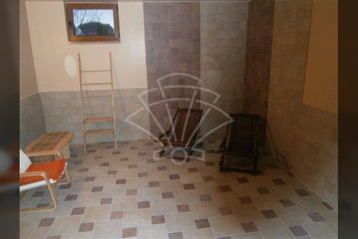 Samostojeća, Prodaja, Fužine, Vrata Samostojeća, Prodaja, Fužine, Vrata