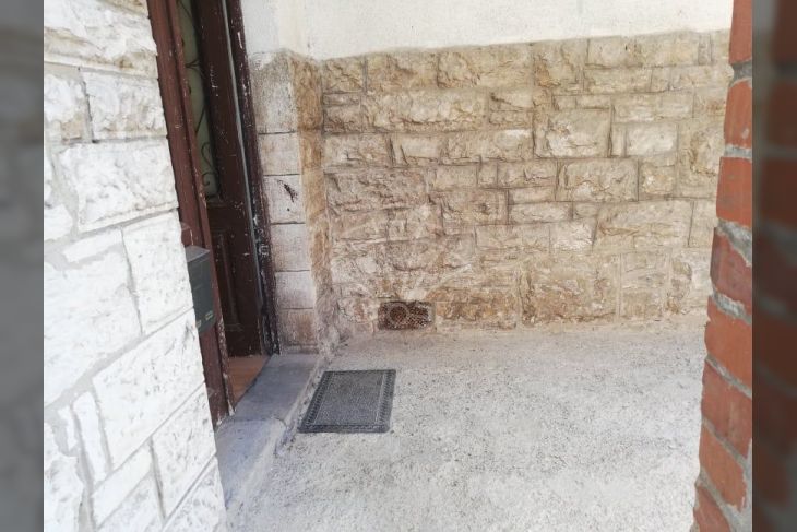 Stan u starijoj zgradi, Prodaja, Pula, Pula Stan u starijoj zgradi, Prodaja, Pula, Pula