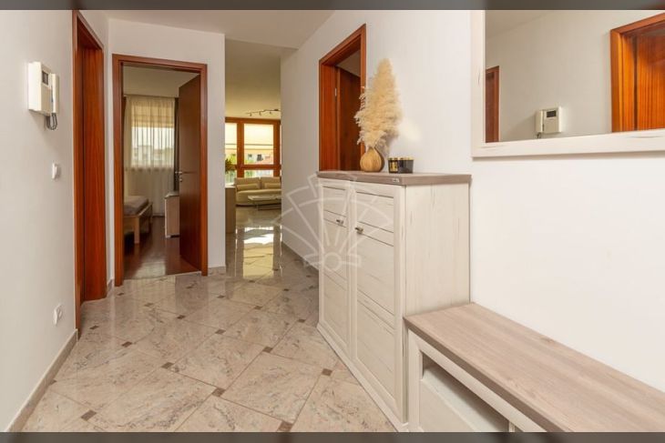 Stan u zgradi, Prodaja, Rovinj, Rovinj