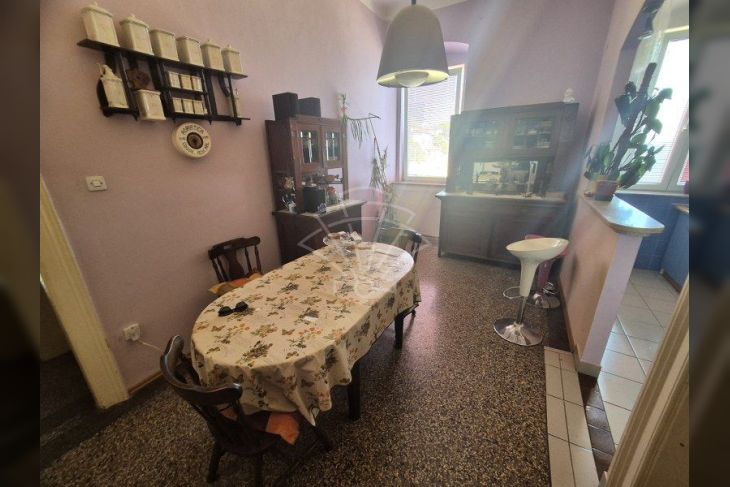 Stan u starijoj zgradi, Prodaja, Rijeka, Istok Stan u starijoj zgradi, Prodaja, Rijeka, Istok