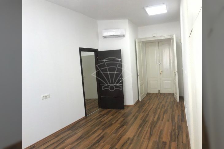 Ured, Najam, Rijeka, Centar