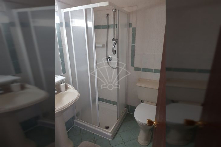 Hostel, Prodaja, Fužine, Fužine Hostel, Prodaja, Fužine, Fužine