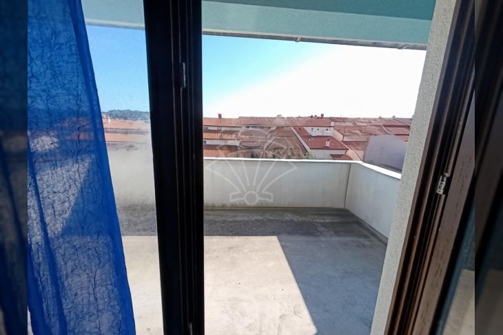 Dvojna kuća, Prodaja, Pula, Pula