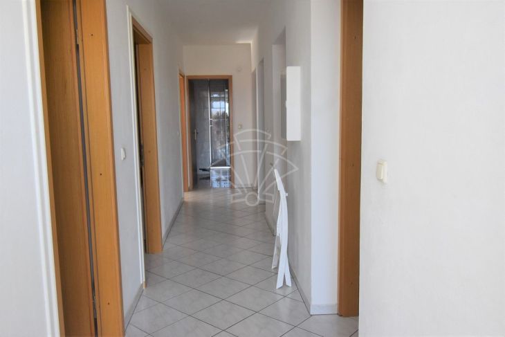 Apartmanska kuća, Prodaja, Crikvenica, Dramalj