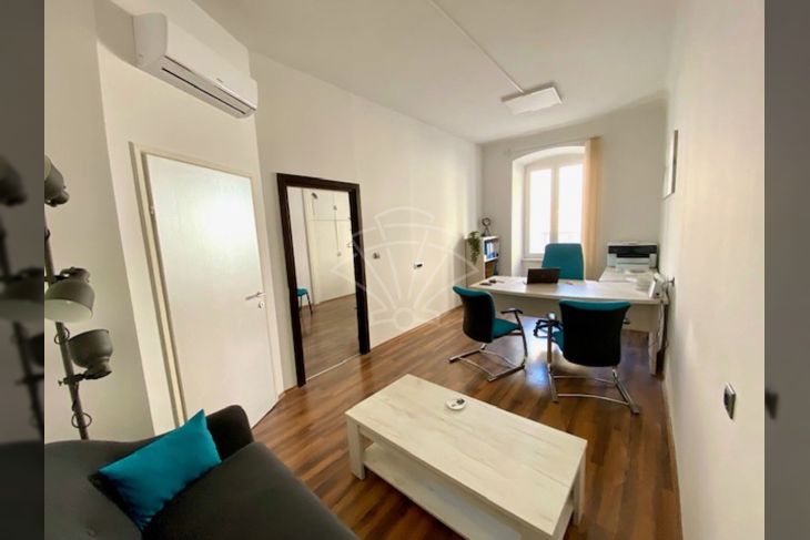 Ured, Najam, Rijeka, Centar
