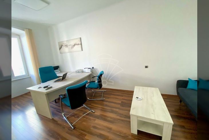 Ured, Najam, Rijeka, Centar