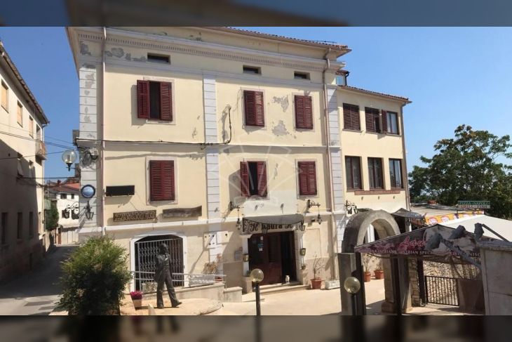 Obiteljski hotel, Prodaja, Medulin, Medulin