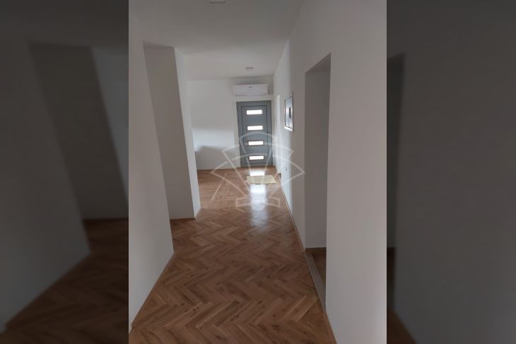 Stan u zgradi, Najam, Rijeka, Zapad Stan u zgradi, Najam, Rijeka, Zapad