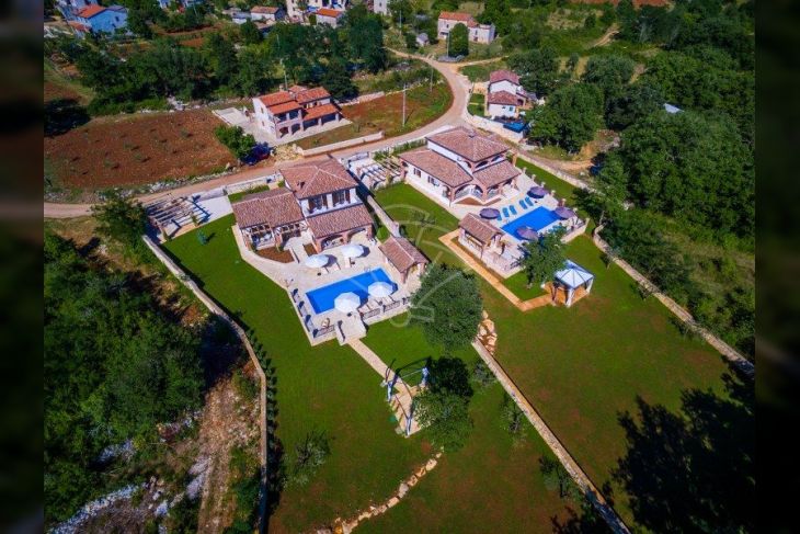 Vila, Prodaja, Višnjan, Kurjavići