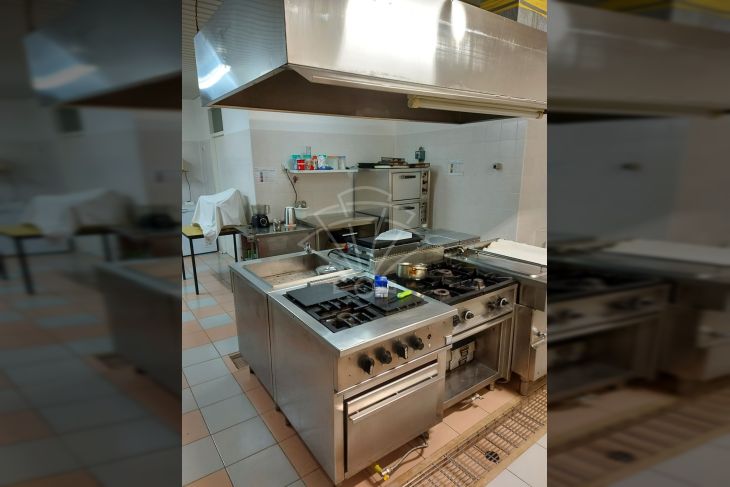 Hostel, Prodaja, Fužine, Fužine Hostel, Prodaja, Fužine, Fužine
