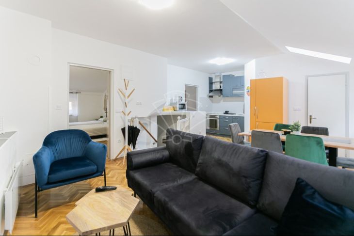 Stan u zgradi, Prodaja, Crikvenica, Crikvenica