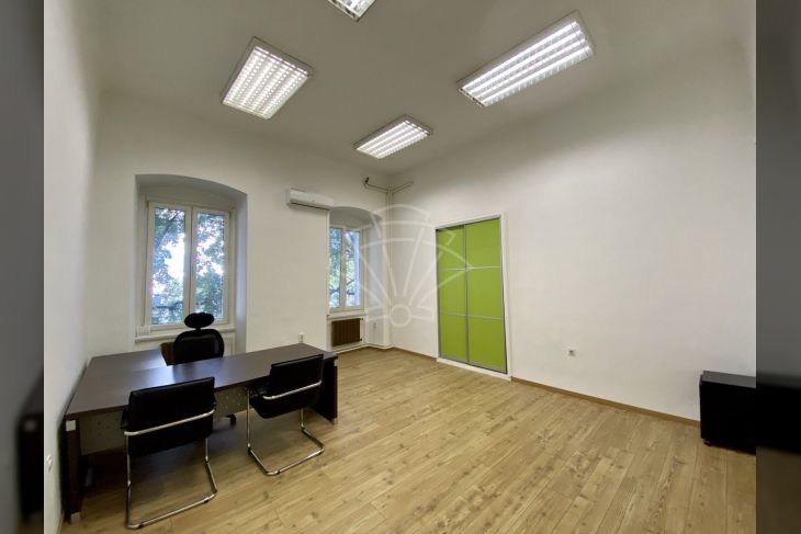 Ured, Najam, Rijeka, Centar