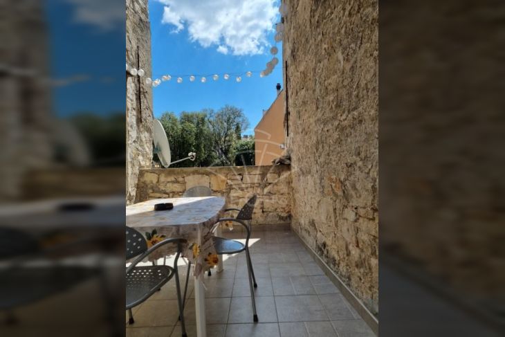 Stambeno poslovni objekt, Prodaja, Pula, Pula Stambeno poslovni objekt, Prodaja, Pula, Pula