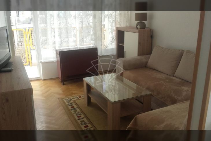 Stan u zgradi, Najam, Rijeka, Zapad