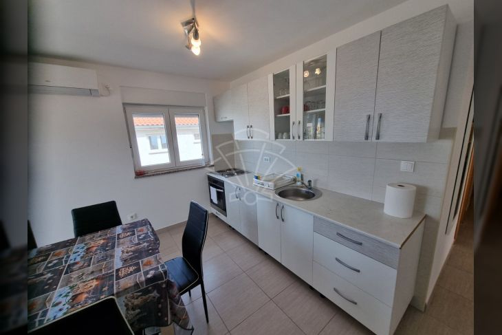 Apartmanska kuća, Prodaja, Omišalj, Omišalj