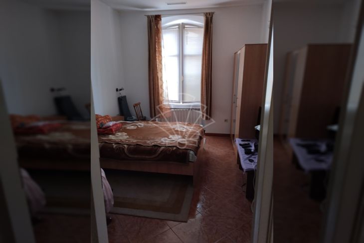 Stan u zgradi, Najam, Rijeka, Centar