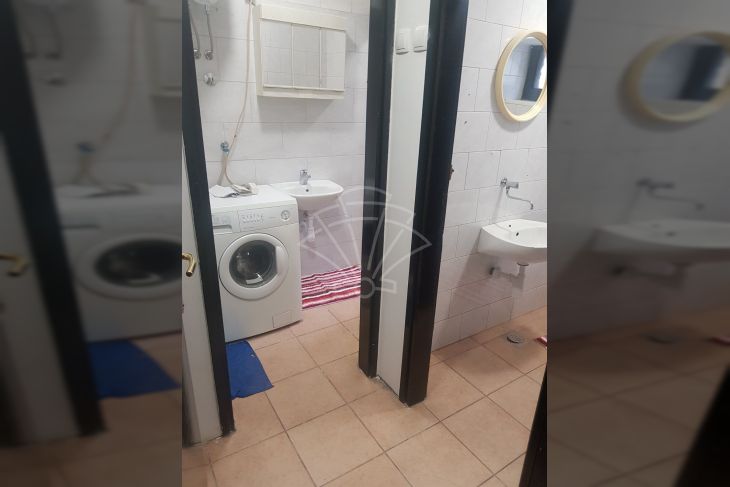 Stan u zgradi, Najam, Rijeka, Istok Stan u zgradi, Najam, Rijeka, Istok