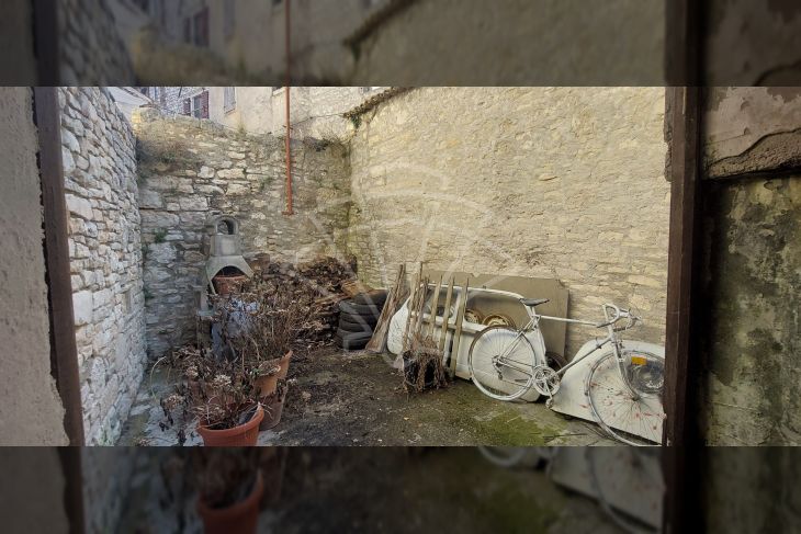 Kamena kuća, Prodaja, Bale, Bale Kamena kuća, Prodaja, Bale, Bale