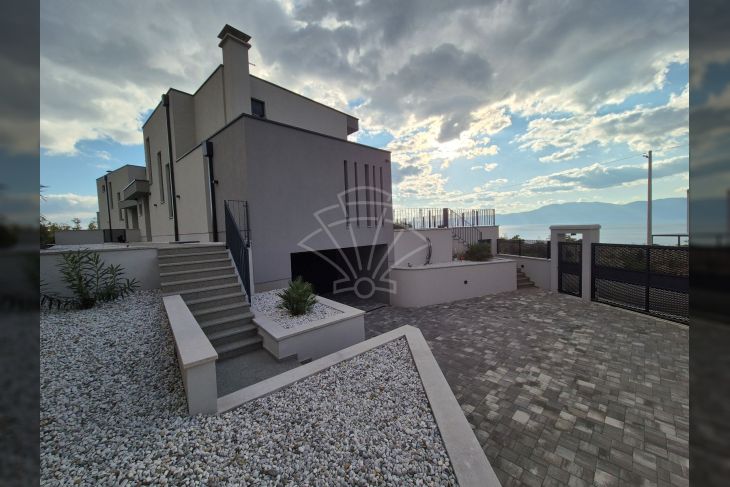 Vila, Najam, Kostrena, Kostrena