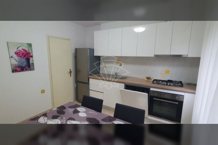 Stan u zgradi, Najam, Rijeka, Zapad Stan u zgradi, Najam, Rijeka, Zapad