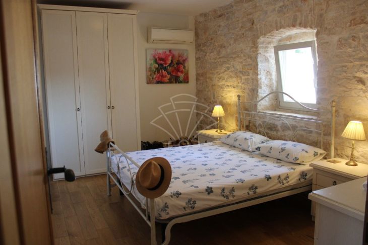 Vila, Prodaja, Marčana, Marčana
