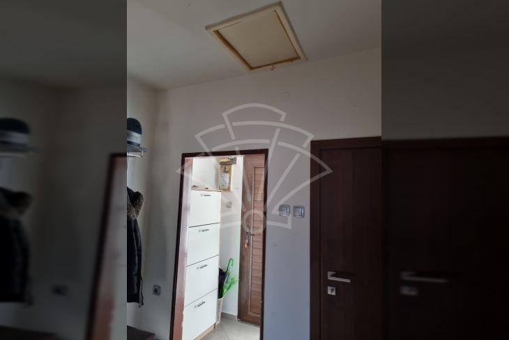 Stan u kući, Prodaja, Bakar, Škrljevo Stan u kući, Prodaja, Bakar, Škrljevo