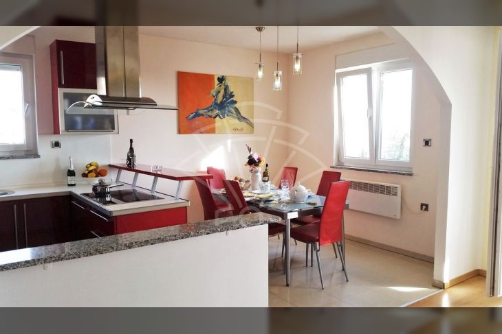Stan u kući, Prodaja, Opatija - Okolica, Ičići Stan u kući, Prodaja, Opatija - Okolica, Ičići