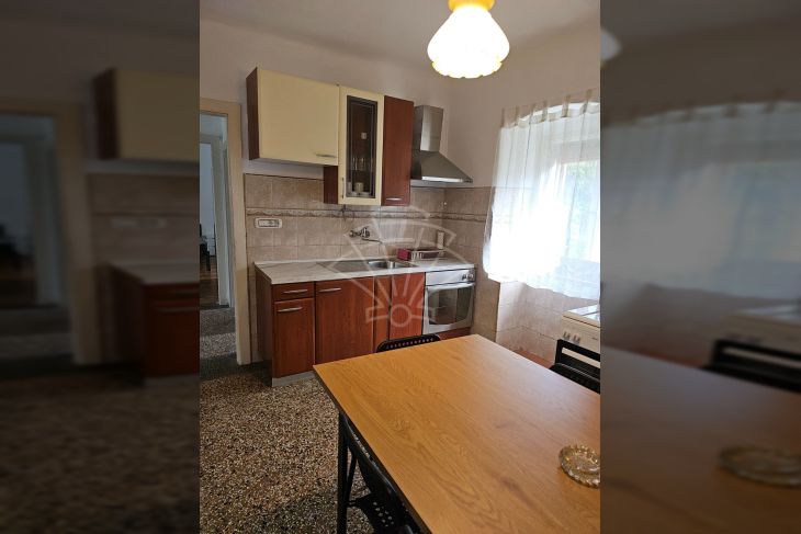 Stan u zgradi, Najam, Rijeka, Sjever