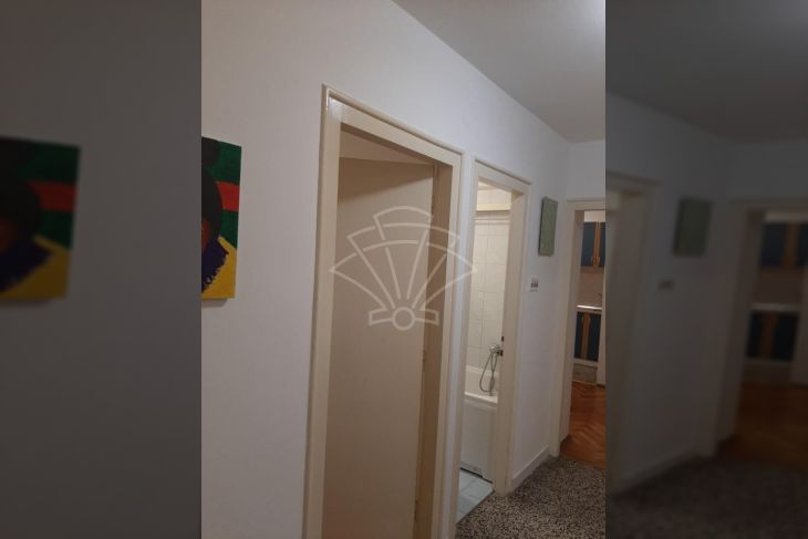 Stan u zgradi, Najam, Rijeka, Zapad