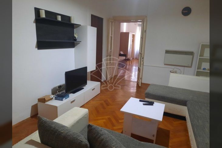 Stan u zgradi, Najam, Rijeka, Centar