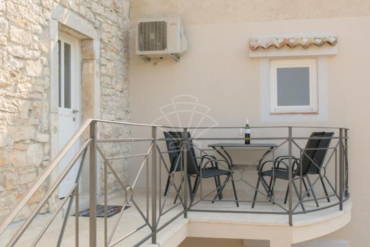 Apartmanska kuća, Prodaja, Tar-Vabriga, Tar