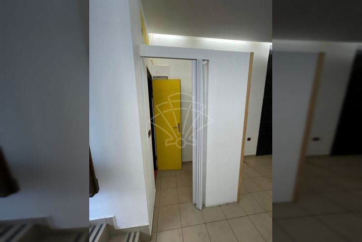 Prodajno-skladišni prostor, Najam, Rijeka, Centar