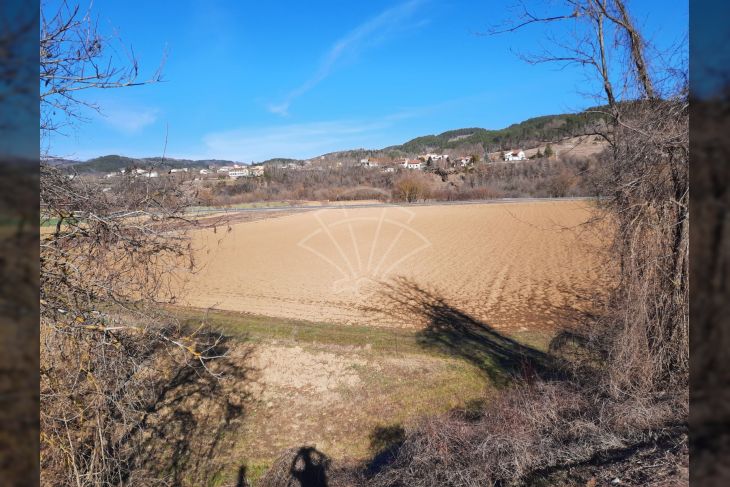 Oranica, Prodaja, Pazin - Okolica, Zarečje