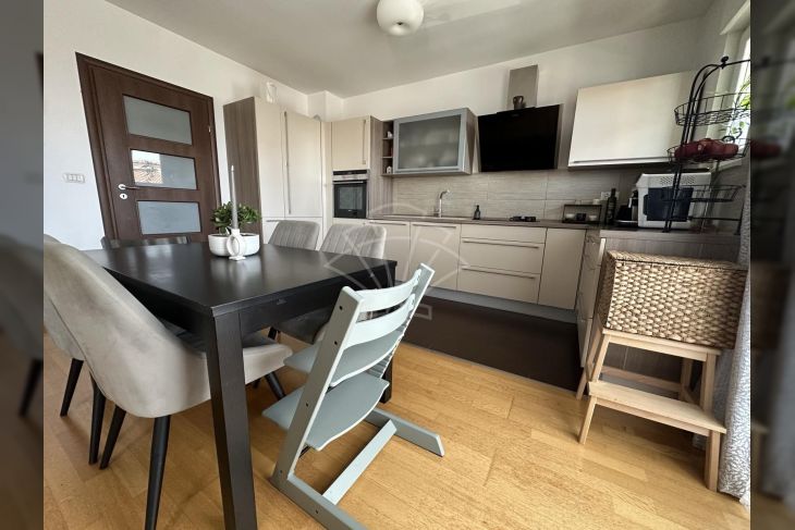 Stan u zgradi, Prodaja, Viškovo, Viškovo