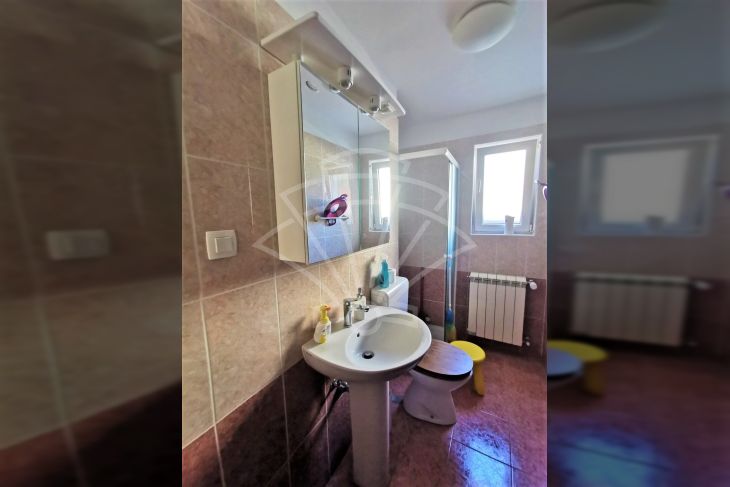 Dvojna kuća, Prodaja, Poreč, Kukci Dvojna kuća, Prodaja, Poreč, Kukci