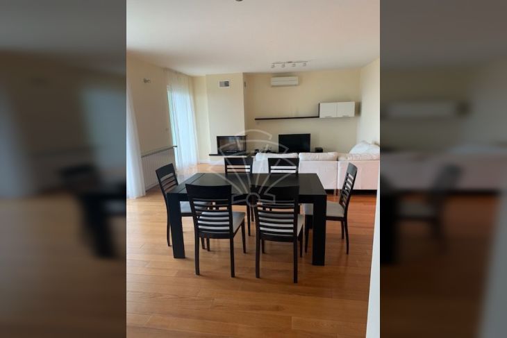 Stan u zgradi, Najam, Opatija - Okolica, Ičići Stan u zgradi, Najam, Opatija - Okolica, Ičići