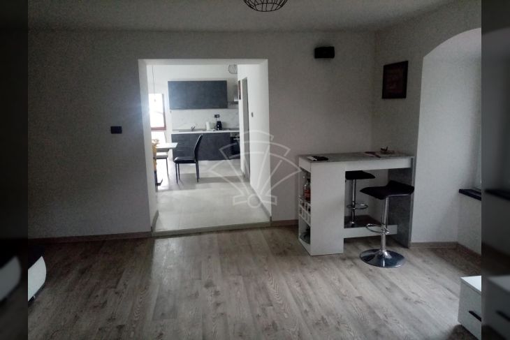 Stan u kući, Prodaja, Rijeka, Istok