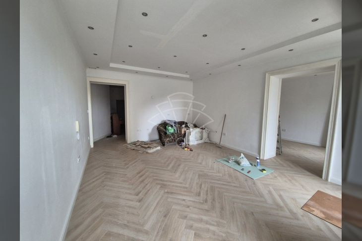 Ured, Najam, Rijeka, Centar