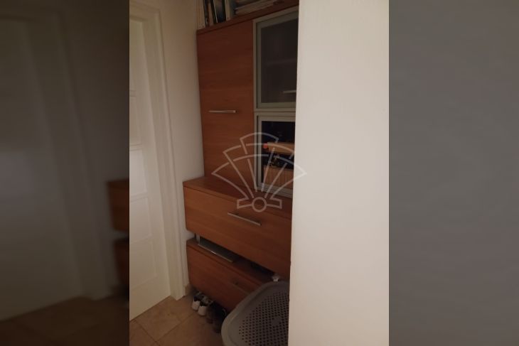 Stan u kući, Najam, Rijeka, Istok