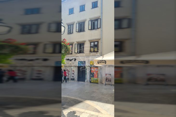 Stan u zgradi, Najam, Rijeka, Centar