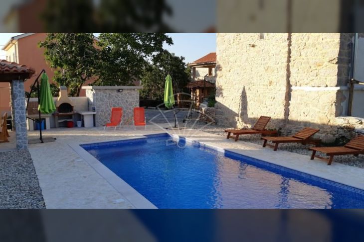 Dvojna kuća, Najam, Dobrinj, Gabonjin Dvojna kuća, Najam, Dobrinj, Gabonjin