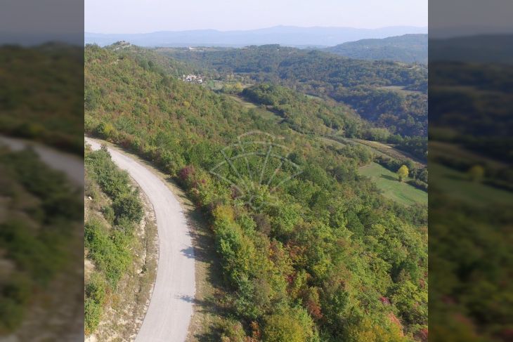 Poljoprivredno zemljište, Prodaja, Cerovlje, Draguć Poljoprivredno zemljište, Prodaja, Cerovlje, Draguć